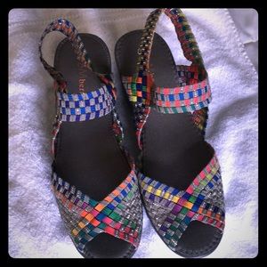 Size 10 Bernie Mev Wedges